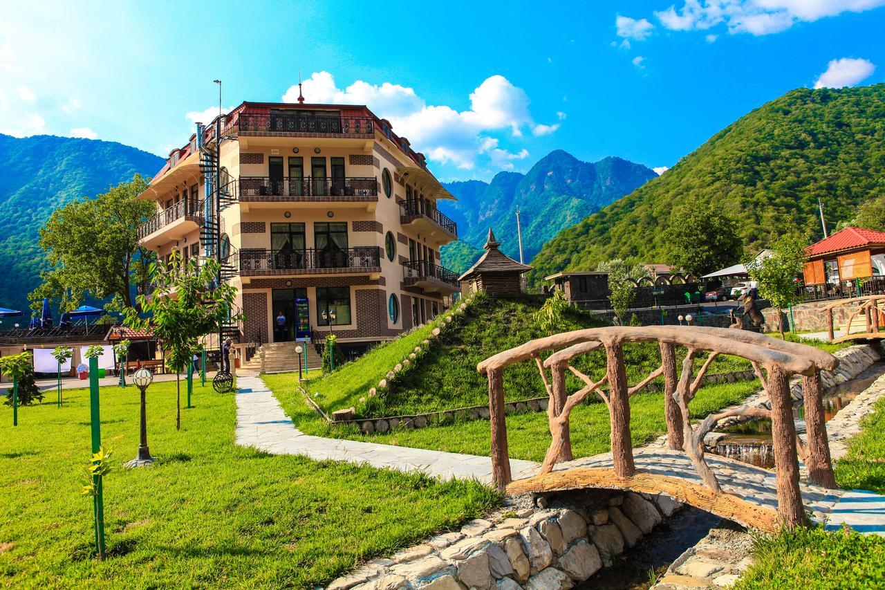 Bergs Otel And Restaurant Qax ภายนอก รูปภาพ